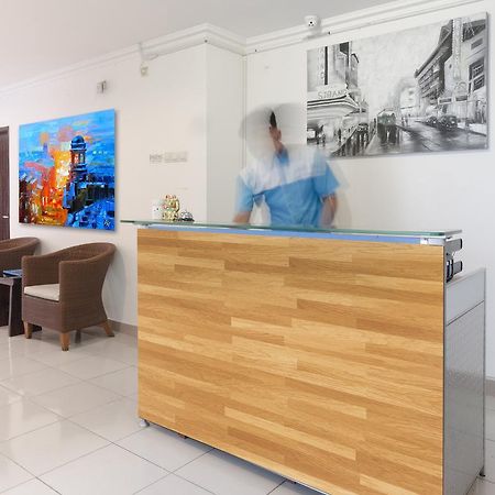 Гостьовий будинок Pondok Malabar Джакарта Екстер'єр фото