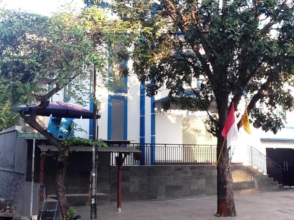Гостьовий будинок Pondok Malabar Джакарта Екстер'єр фото