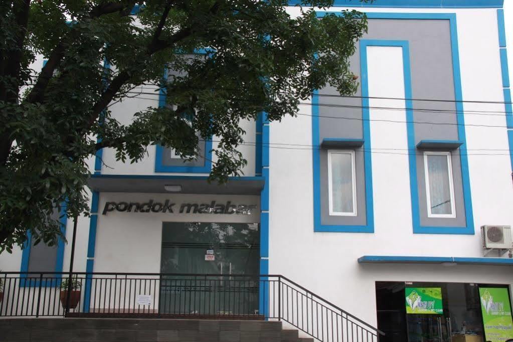 Гостьовий будинок Pondok Malabar Джакарта Екстер'єр фото